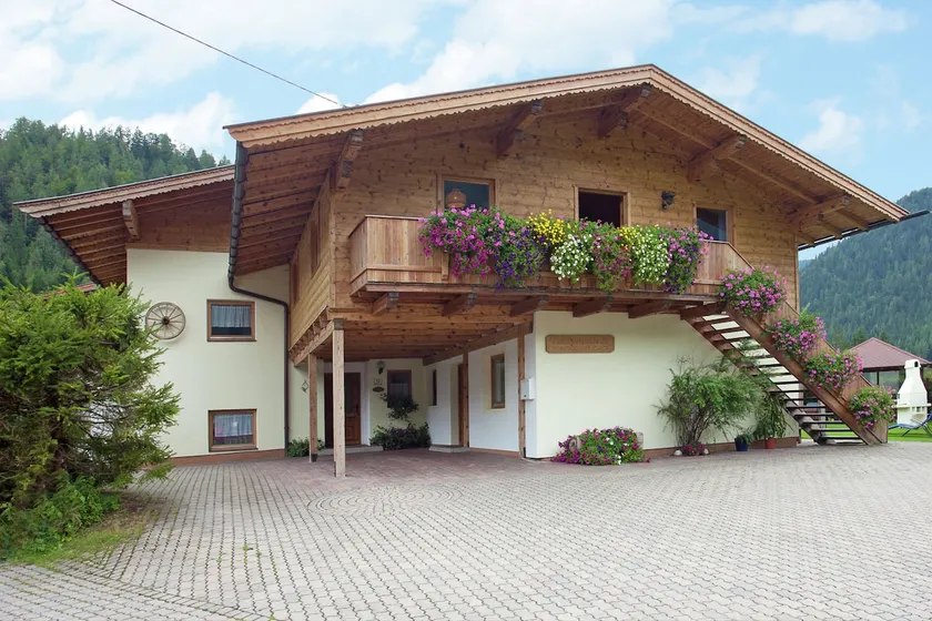 Alluring Apartment With Swimming Pool in Waidring Tyrol - Image 1