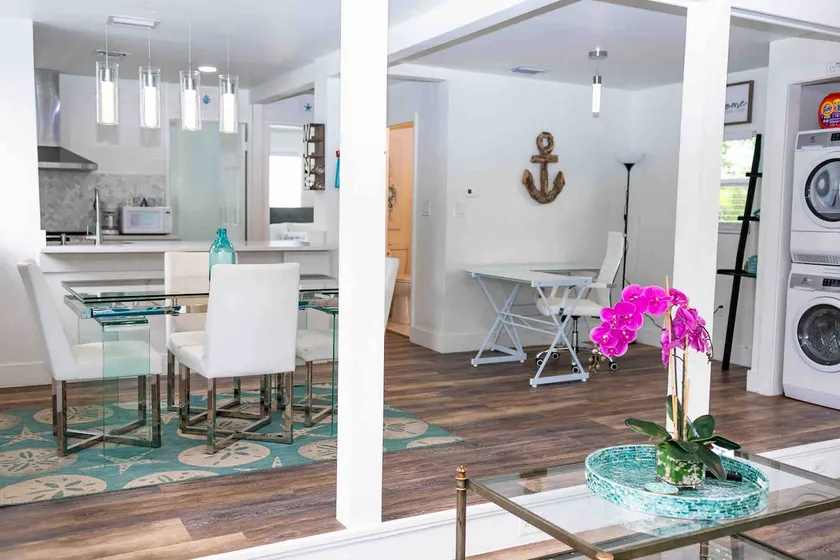 Stylish Beach House  - Image 1