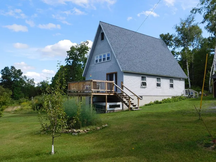 Huletts Landing, NY in Southern Adirondacks near Lake George & Lake Champlain - Image 1