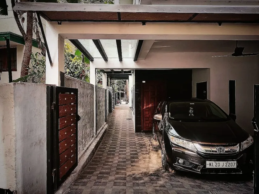 Green View Home Stay - Image 1