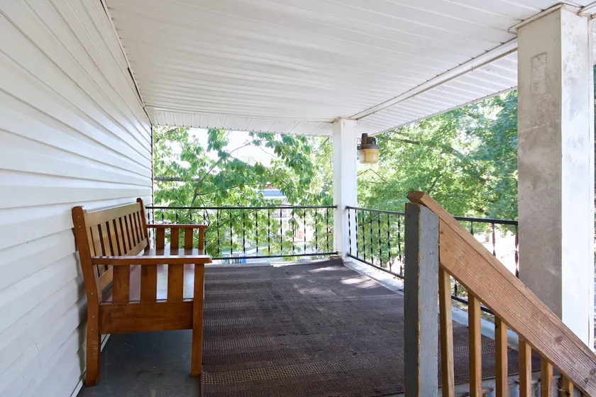 Elinor place-Northshore .5 miles to Frazier 2 bed - Image 1