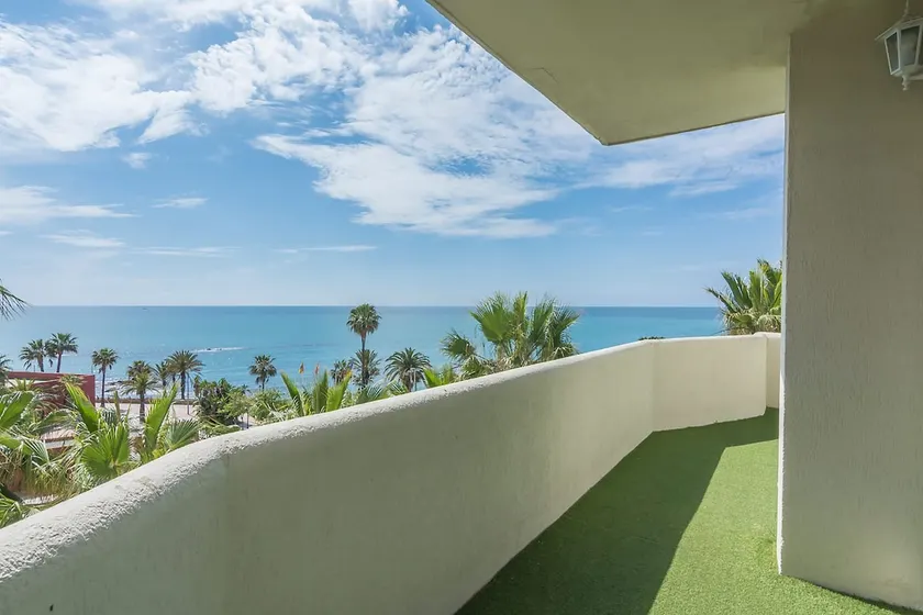 Benal Beach 1 holidays sea view Benalmadena Malaga - Image 1