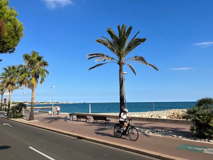 Charming studio, 50 metres from the beach! - Image 1