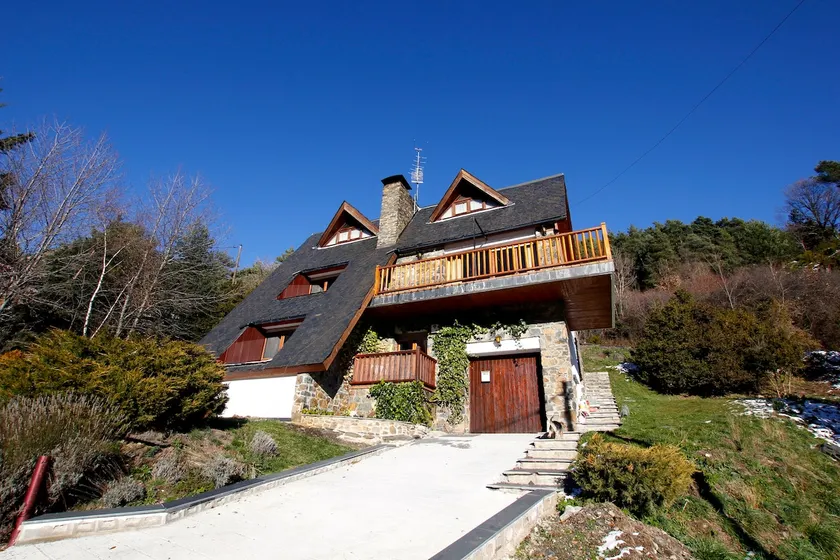La Massana Chalet Apartment HUT4-006870. - Image 1