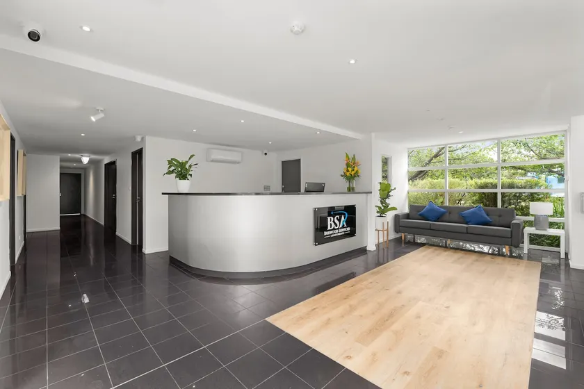Self contained One Bedroom Apartment - Image 1