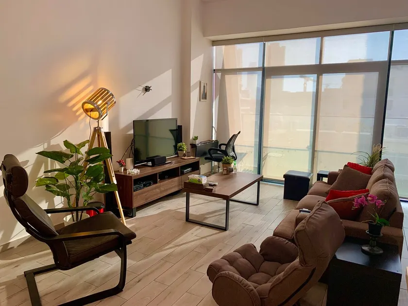 Fully Equipped Modern Cozy 65m2 Flat in Dubai - Image 1
