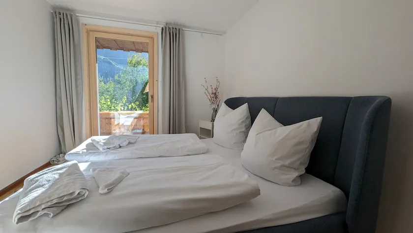 Idyllic Mountain Chalet in Secluded Spot - 9 Pers. - Image 1