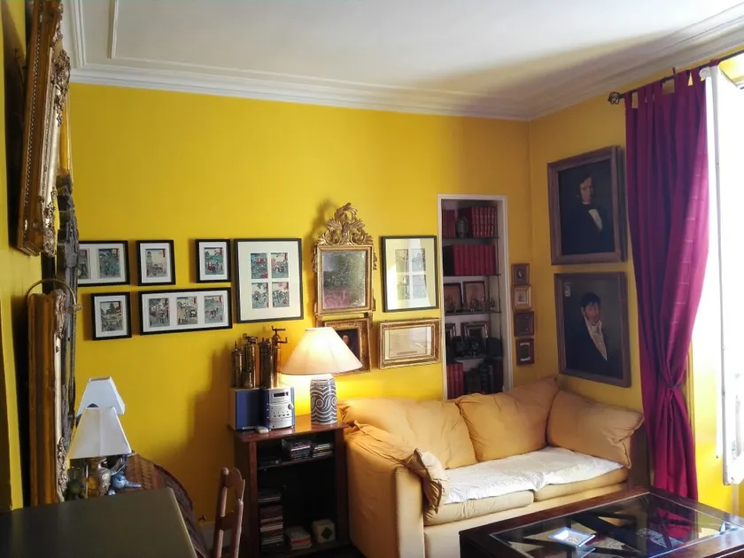 42m² apartment near Champs Elysees - Image 1