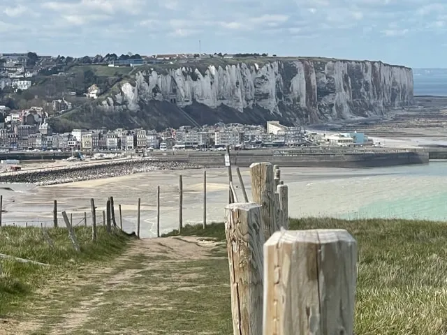 4 people 2 spacious rooms – Beach at the end of the street - Image 1