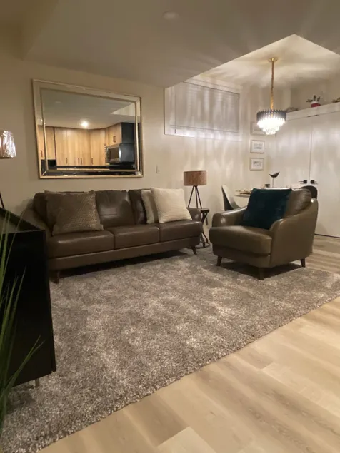Armani Cabana - Image 1
