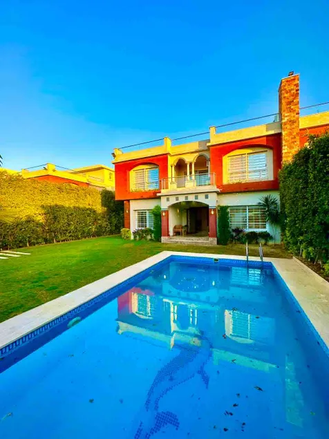 Premium Villa Africana Lake View Private Pool - Image 1