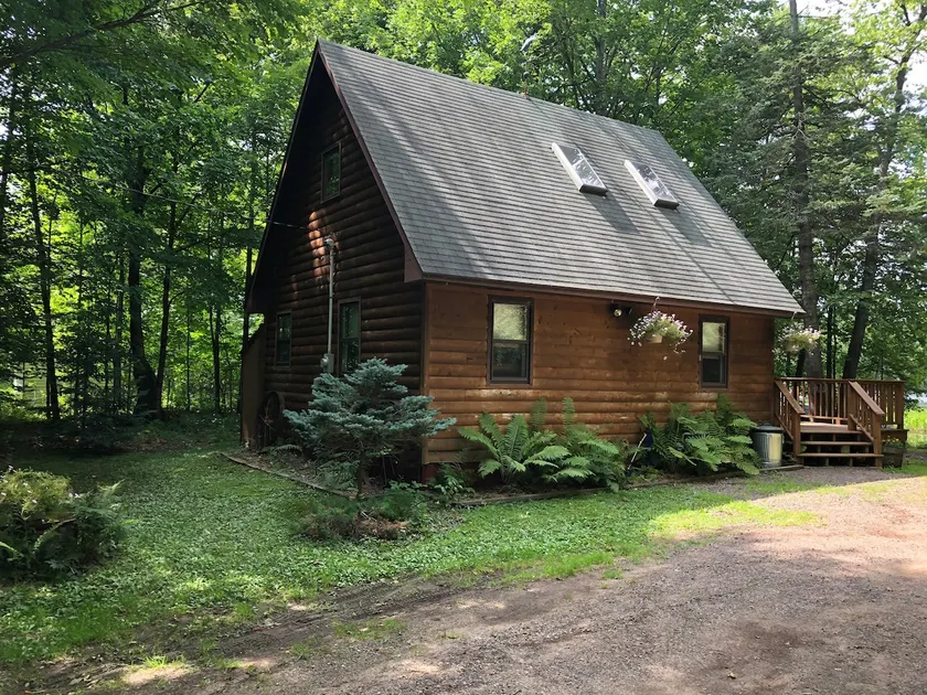 Flaming Torch Lodge - Image 1