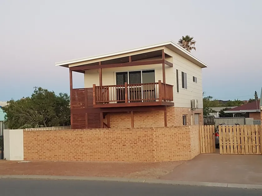Sunset Beach Guesthouse - Image 1