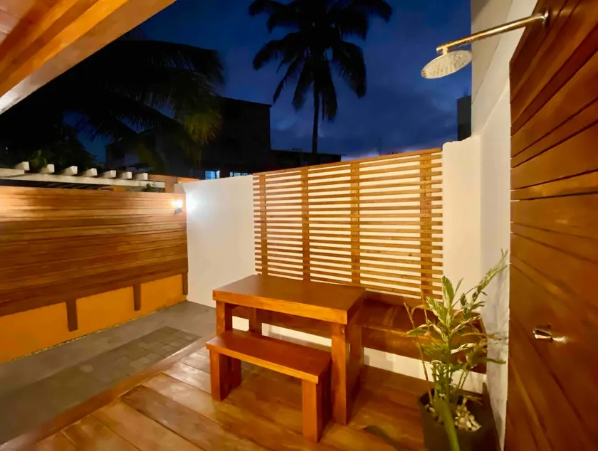 Island Life Studio Galapagos - Image 1