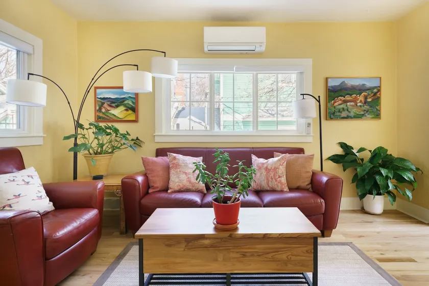 Boulder’s Downtown Cottage; Central yet Secluded. - Image 1