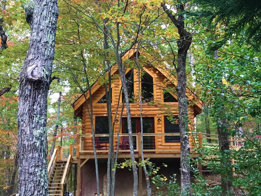 Cabin at Wayside - on Lookout Mtn, close to city! - Image 1