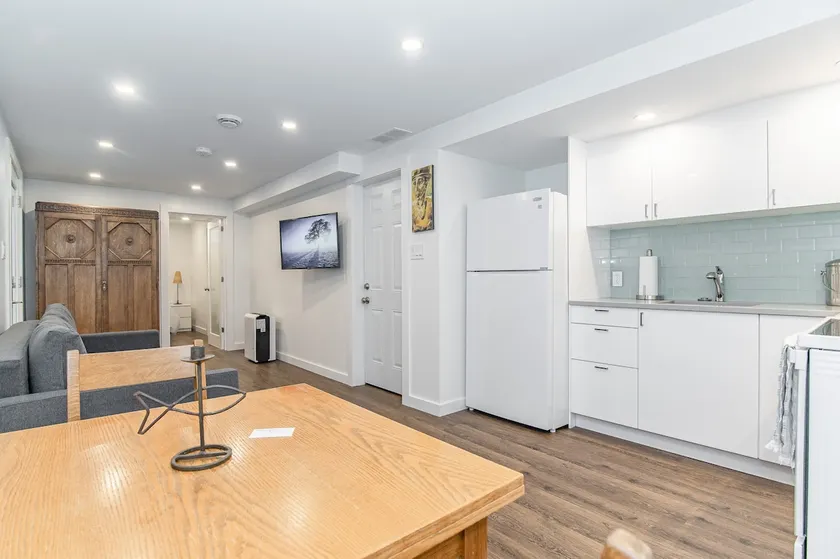 Luxurious 1 bedroom apartment in Guelph - Image 1