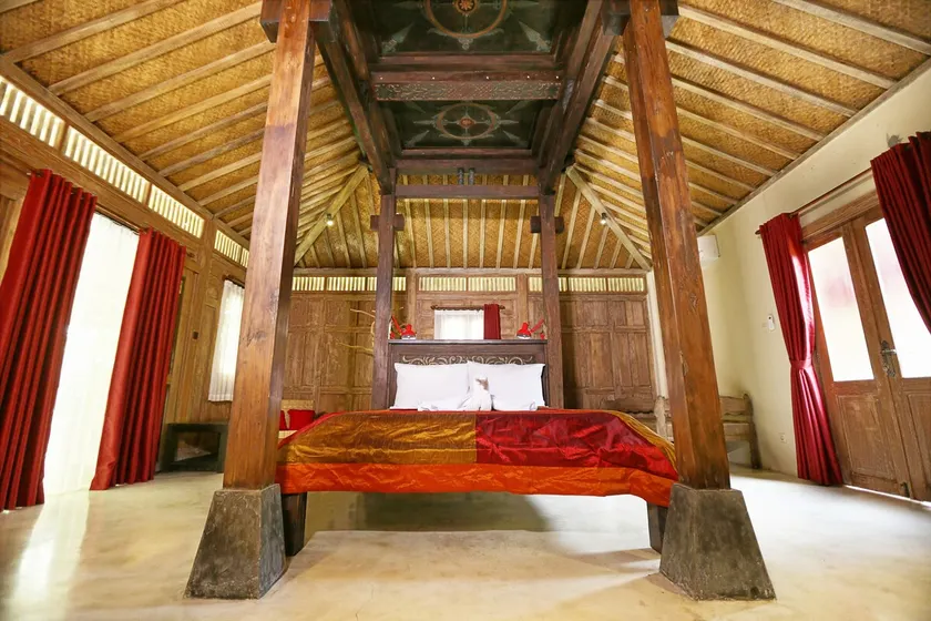 Villa Rumah Joglo - Image 1