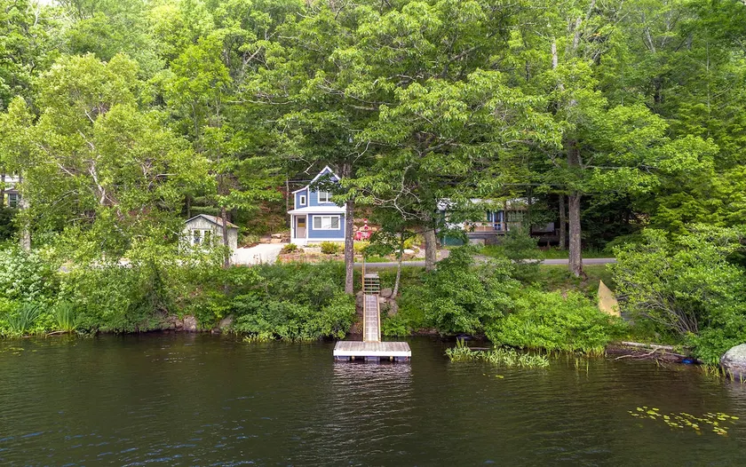Little Loon Cottage · Ski, Swim & Hike in Camden - Image 1