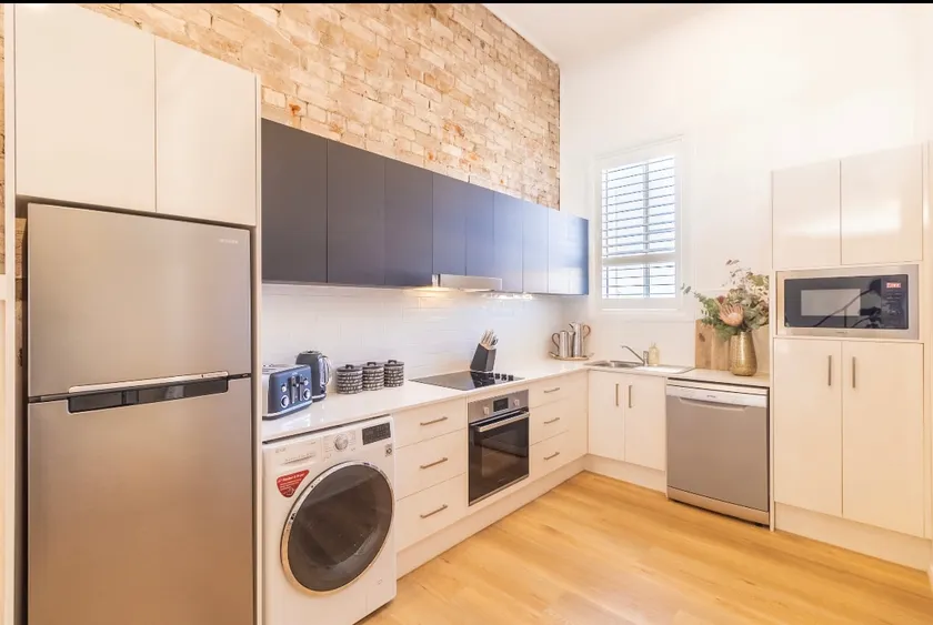 LOFT 33 Dubbo - Image 1