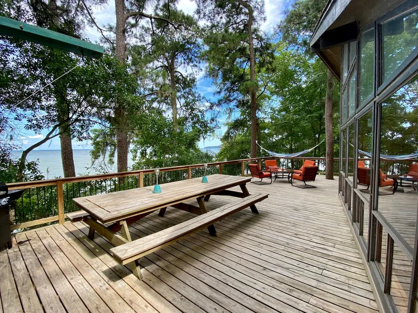 Lakefront “Treehouse”: Private Cabin Retreat in the Pines! - Image 1