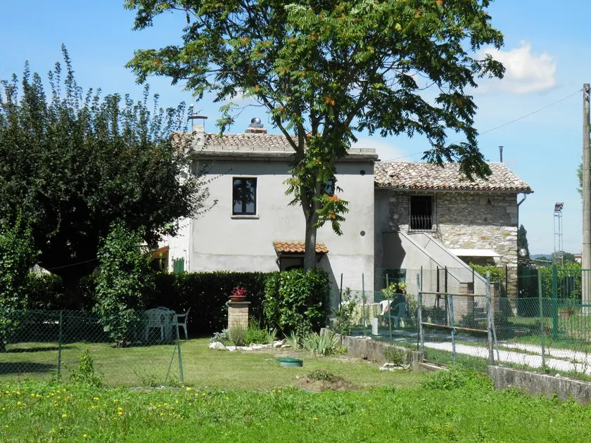 Casa Vincia 5-6 Betten auf zwei Ebenen mit einem großen Garten - Image 1