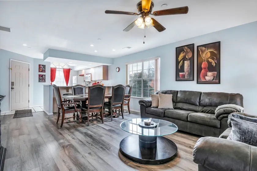 Penthouse overlooking Lake Taneycomo - Image 1