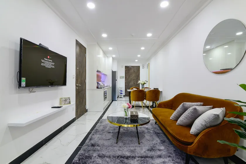 Central Apartment in Da Lat | Beautiful View, Kitchen & Balcony - Image 1