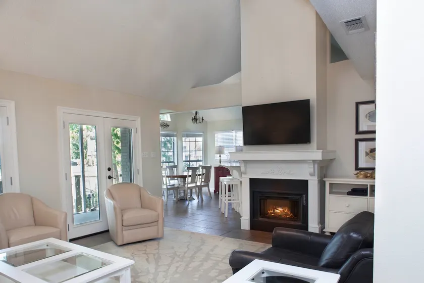 Labor Day Deal! Waterfront Home Near New Orleans French Quarter 116 - Image 1
