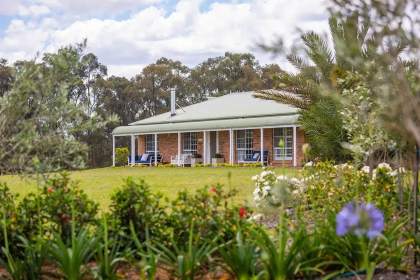 Redims Hill Cottage - Image 1