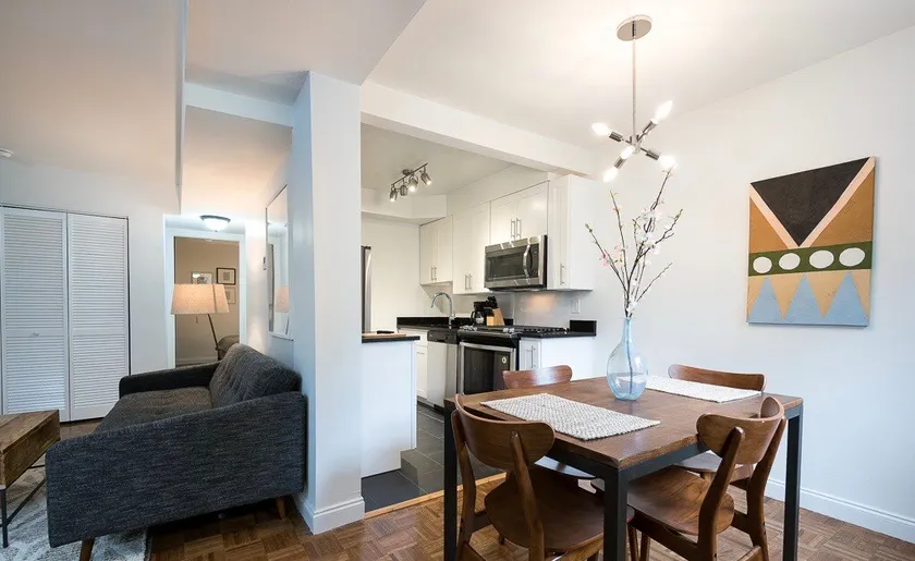 Sojourn on 5th Unit 101 | Pets Welcome - Image 1