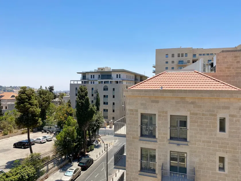 Stylish 1 BR Ha-Nevi'im Mt Olives-view balcony Apt - Image 1