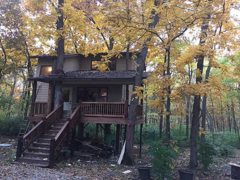 Treehouse Spa Suite - Image 1