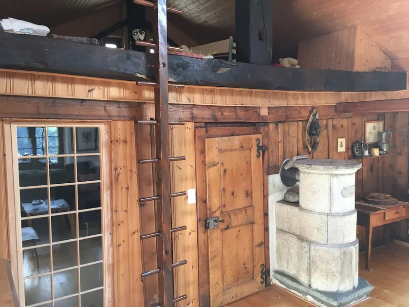 Fully renovated 18th century Valais house - Image 1