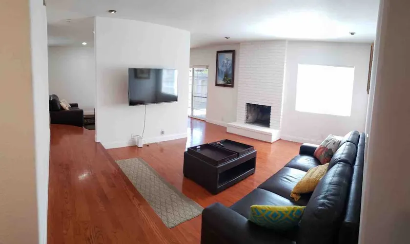 Centrally located &Walkable @ the Heart of East SJ - Image 1