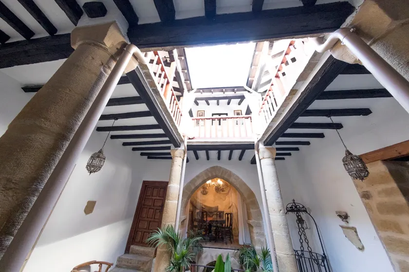 Palacete Sol de Mayo - Image 1