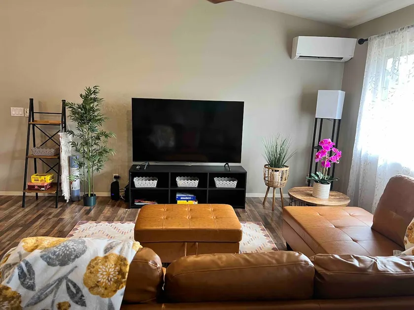 Elegant 3 br 2 b house close to beach/volcano - Image 1
