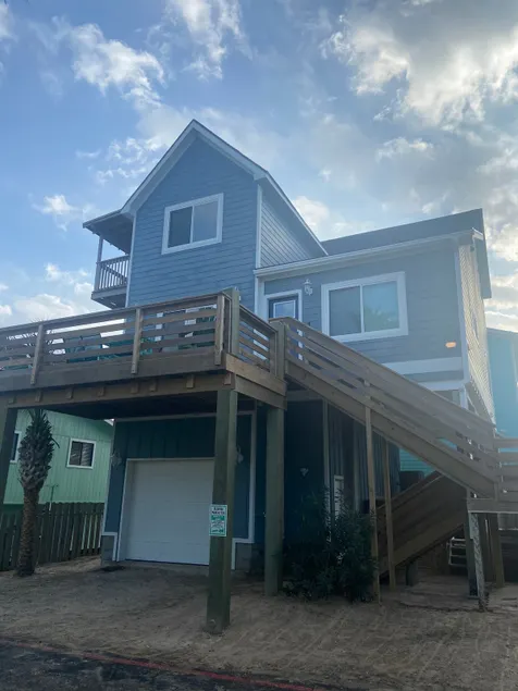 *STEPS from BEACH in LaPlaya with private neighborhood boardwalk!!! - Image 1