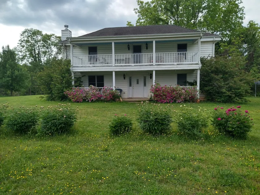 1893 House on Wild Oats Farm - Image 1
