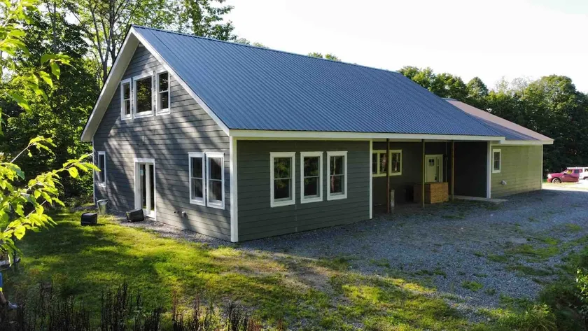 Entire Home 15 minutes from Stowe - Image 1