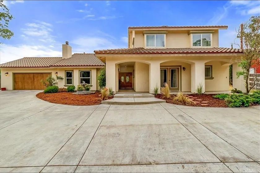 Central Coast Casa II - Image 1