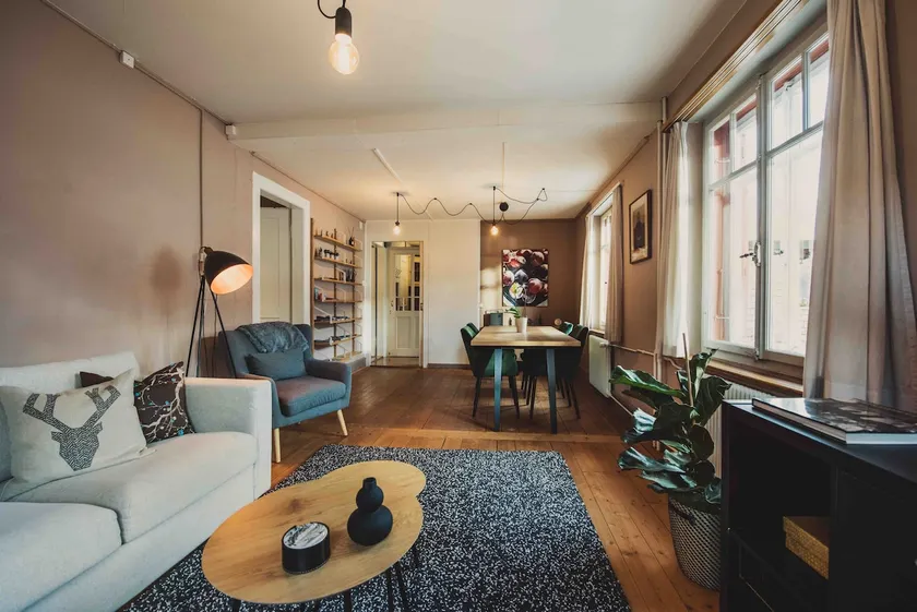 Chasa Berggold House in the Heart of Brienz - Image 1