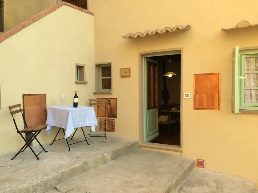”Il Carbonaio” apartment in Borgo Medievale - Image 1