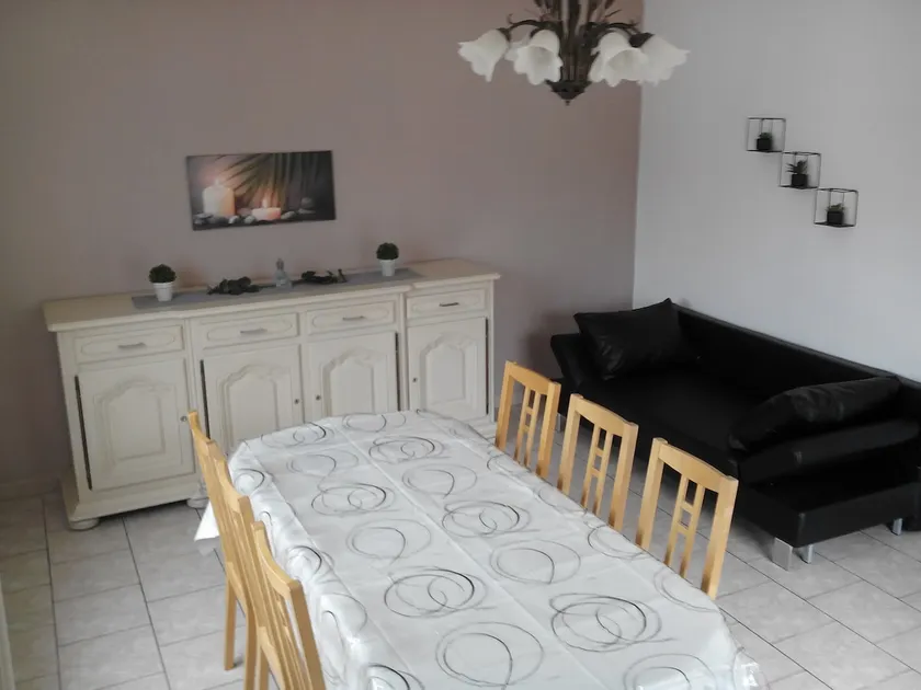 🏡fiber 2 bedroom garden Louvre Lens Dogs accepted - Image 1