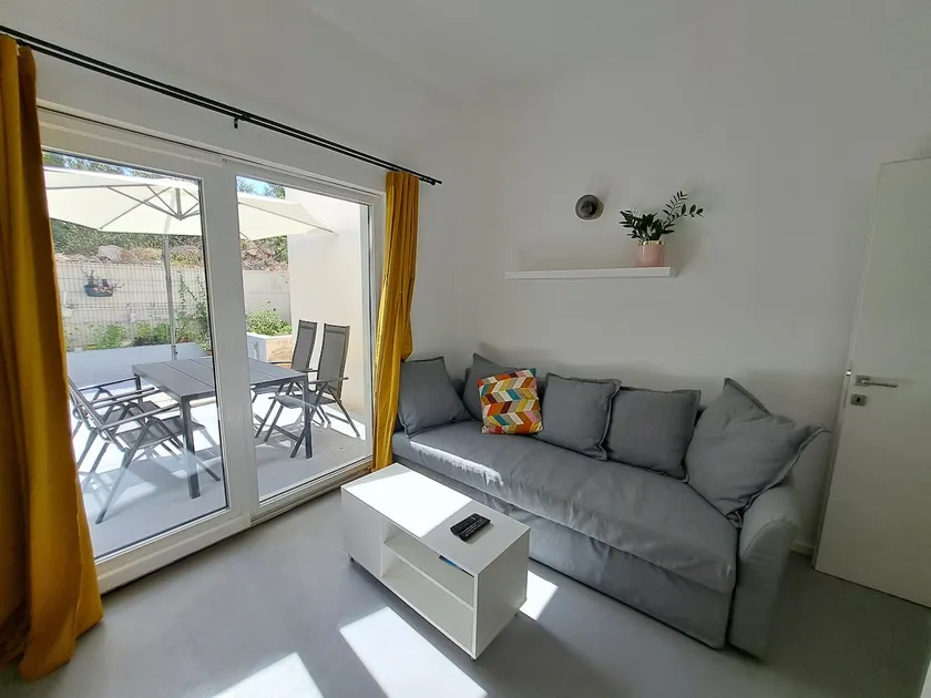 Porto - apartment near beach with private terrace - Image 1