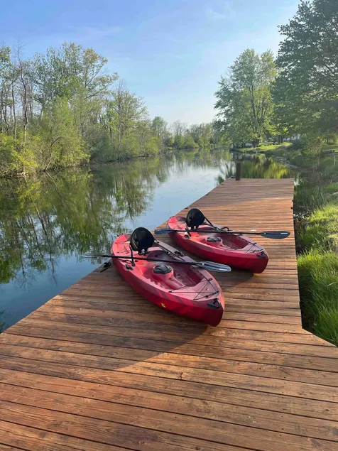 Rivers Edge Cabin: canal access, kayaks & fire pit - Image 1