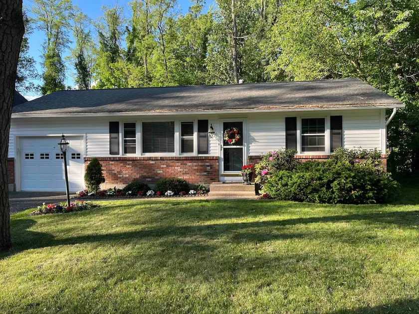 Cozy Saratoga Cottage - Image 1