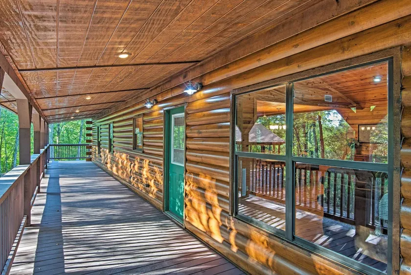 Private Cabin on 25acres w/ Huge Grilling Pavilion - Image 1