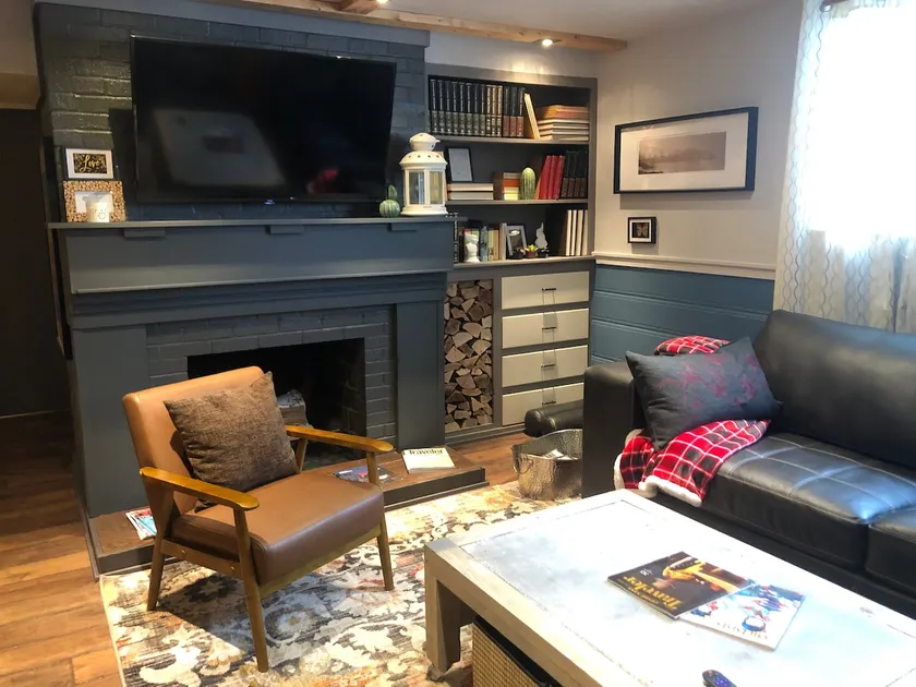 Modern rustic guest suite , Walk to Ntl. Harbor. - Image 1