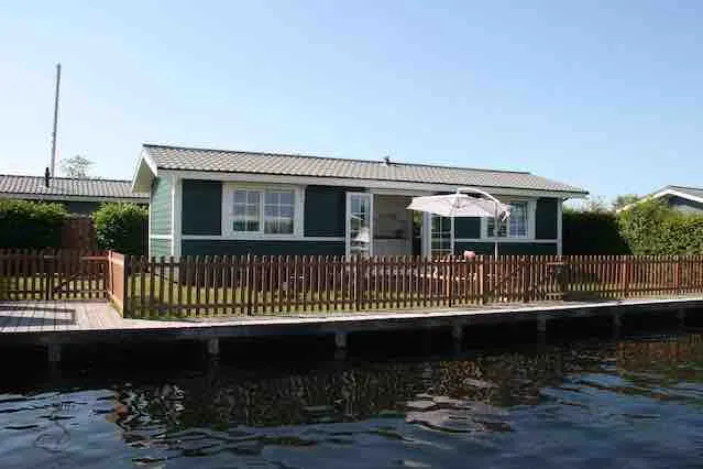 B58 - Bright & Luxurious Cabin near Amsterdam - Image 1